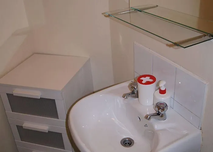 The Waterside In 3* Dublin